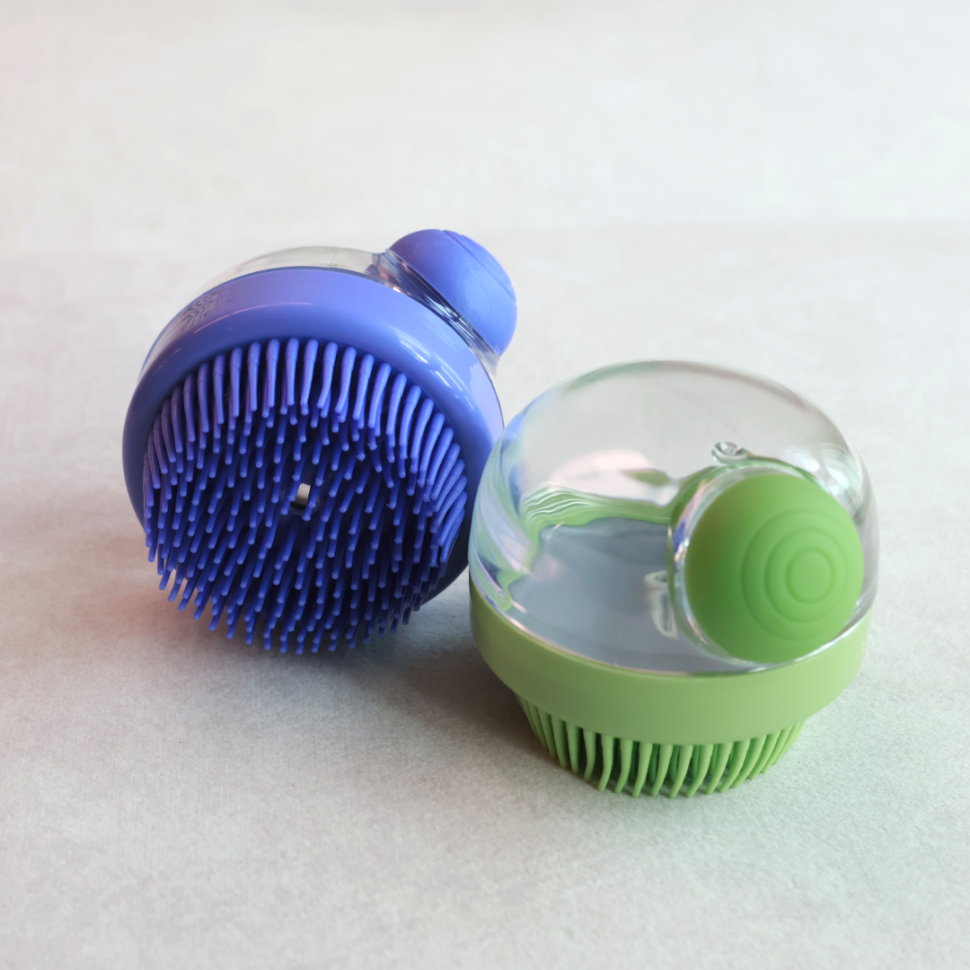 Foaming Globe Massage Brush