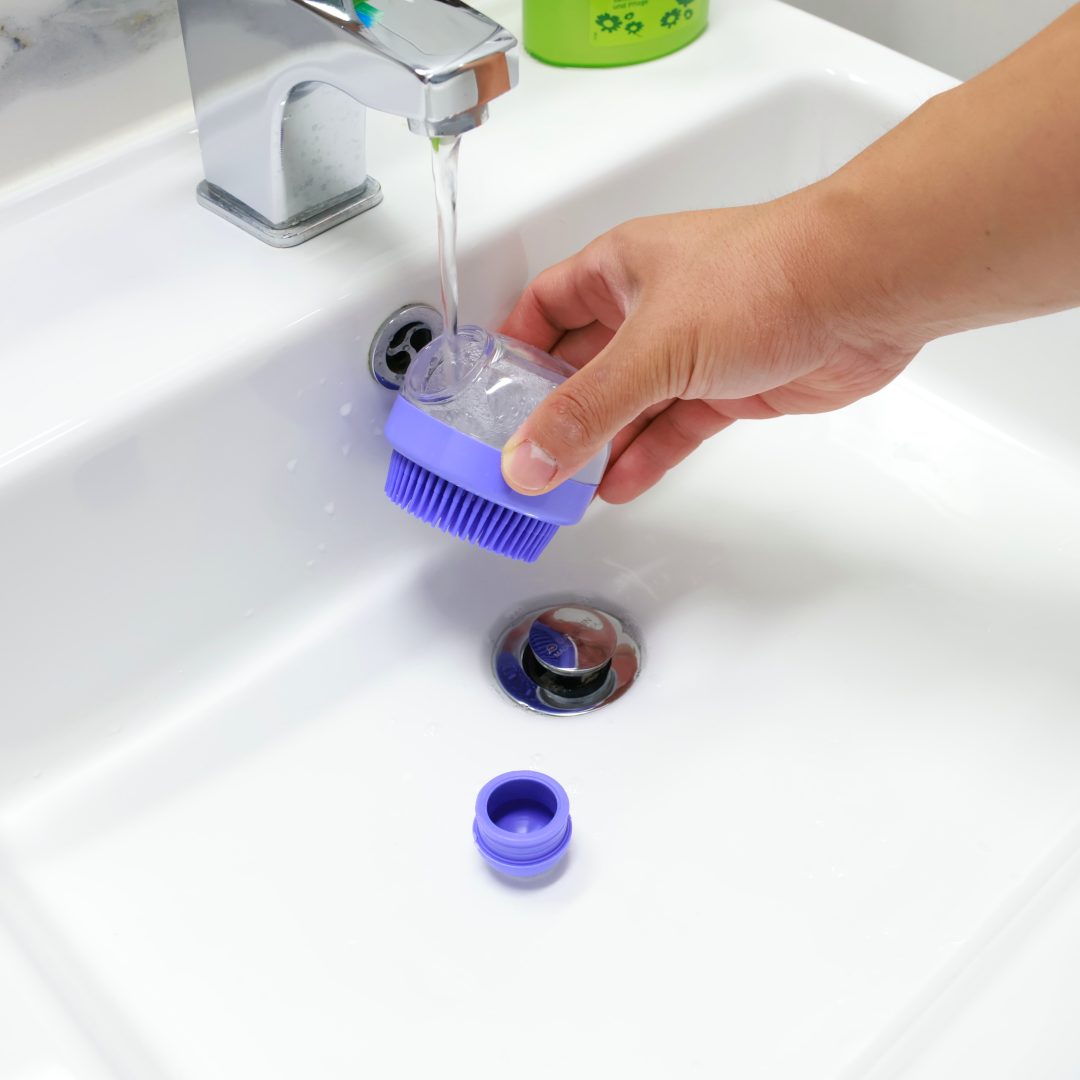 Foaming Globe Massage Brush