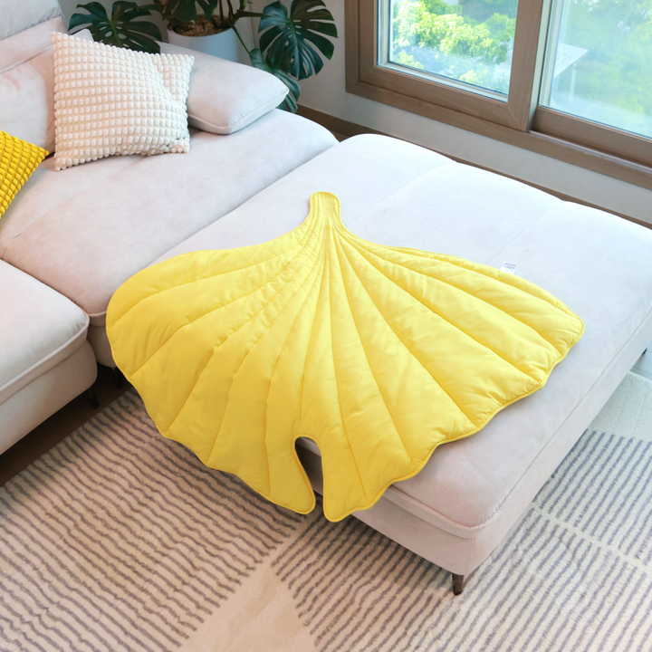 Griffin's Haru Mellow Mat dog bed dog blanket couch throw